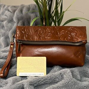 Patricia Nash Valerie Embossed Leather Fold Over Clutch/Wristlet NWT retail $99